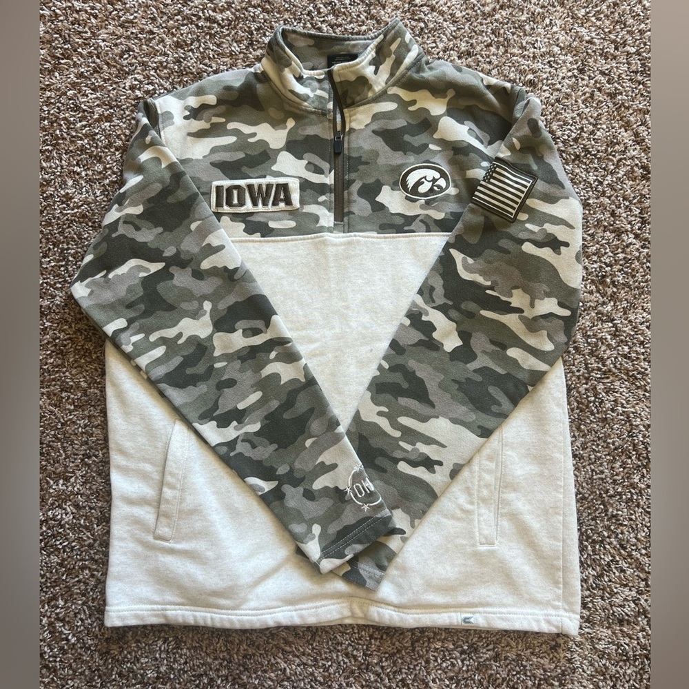 Colosseum Tan Camo Iowa Quarter Zip